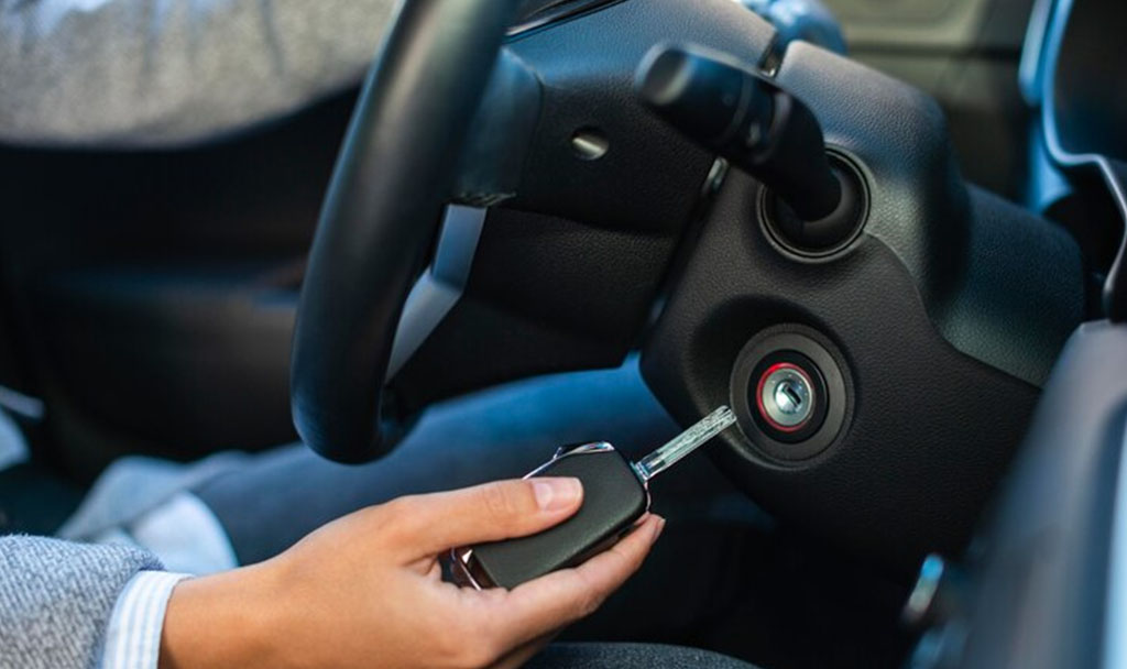 Memanaskan Mobil Bisa Merusak Mesin? Simak Informasinya!