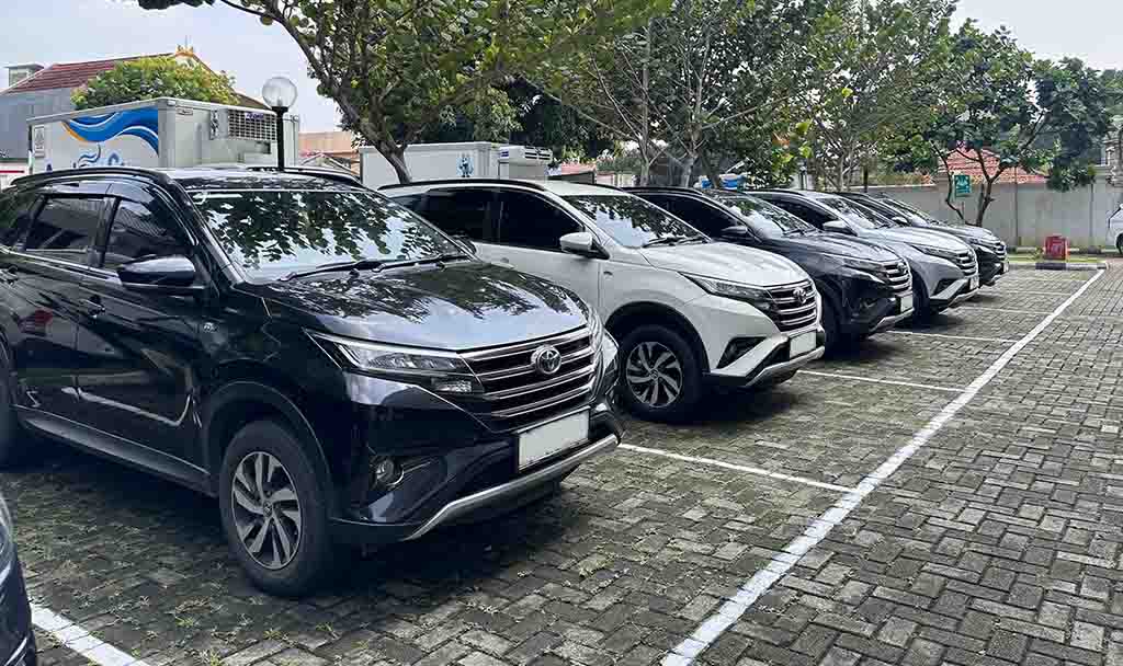 Rental Mobil Jakarta untuk Perusahaan: Solusi Efisien dan Profesional dari Agungrent