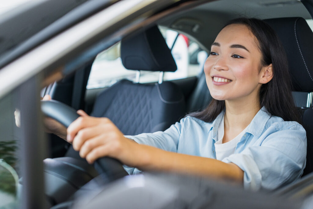7 Hal yang Harus Dilakukan Saat Berkendara Jarak Jauh Menggunakan Mobil