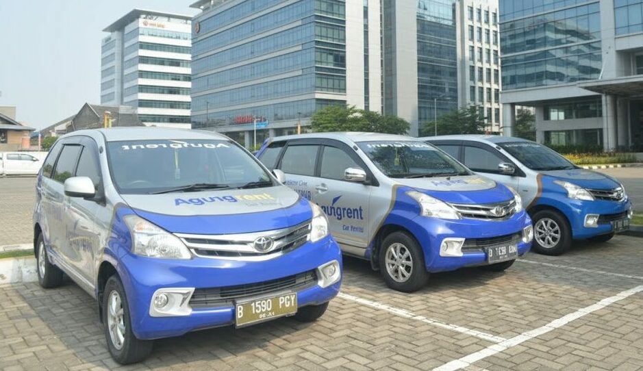Perbedaan Toyota Transmover dengan Toyota Avanza